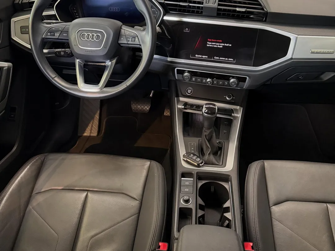 Audi Q3 2023, foto 5 de 7