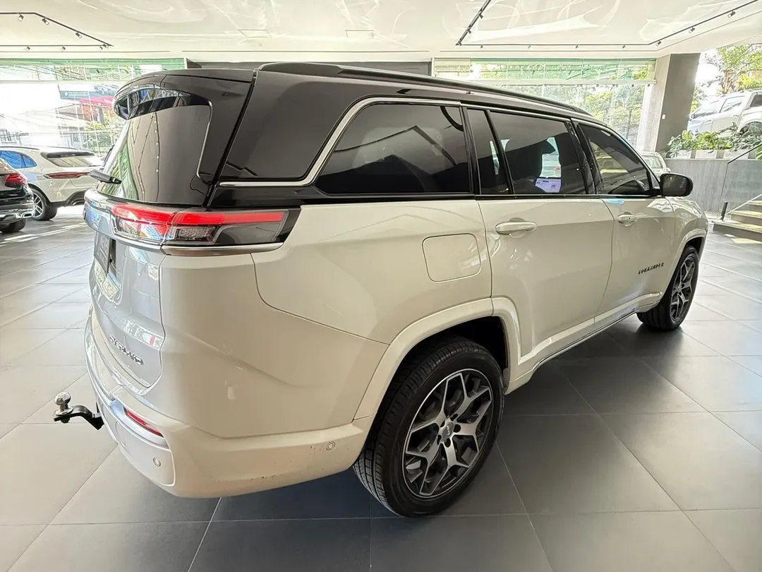Jeep Commander 2022, foto 2 de 7