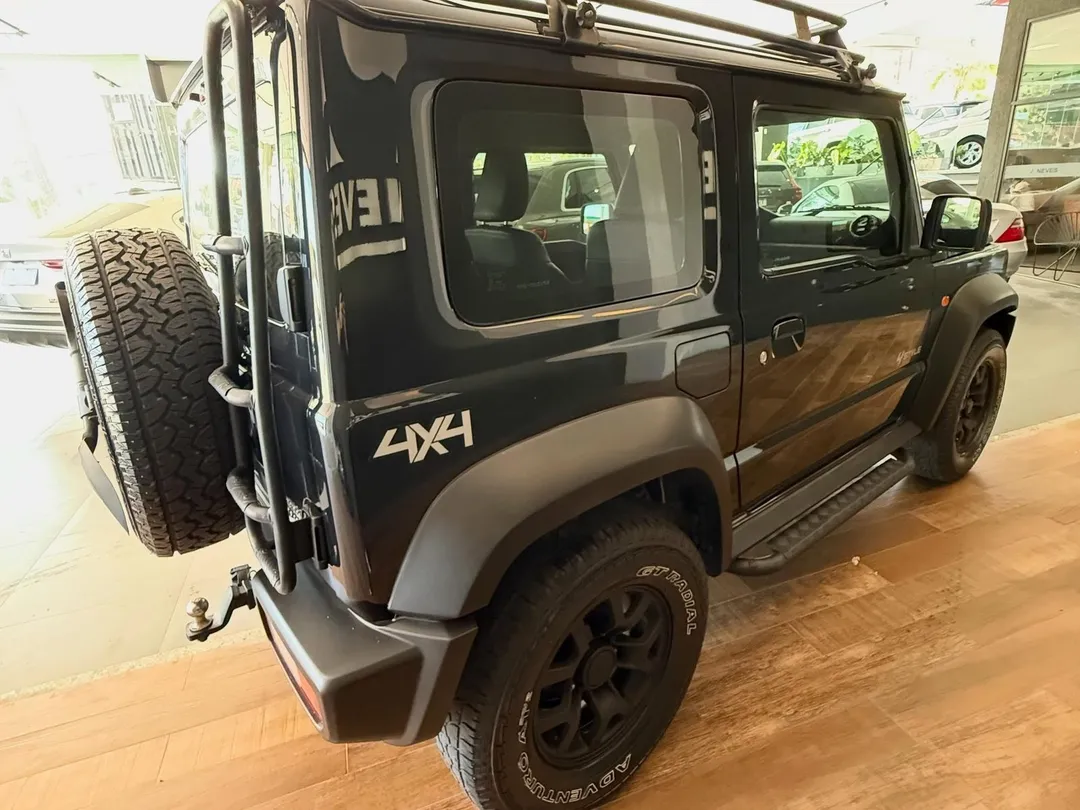Suzuki Jimny Sierra 2023, foto 2 de 7