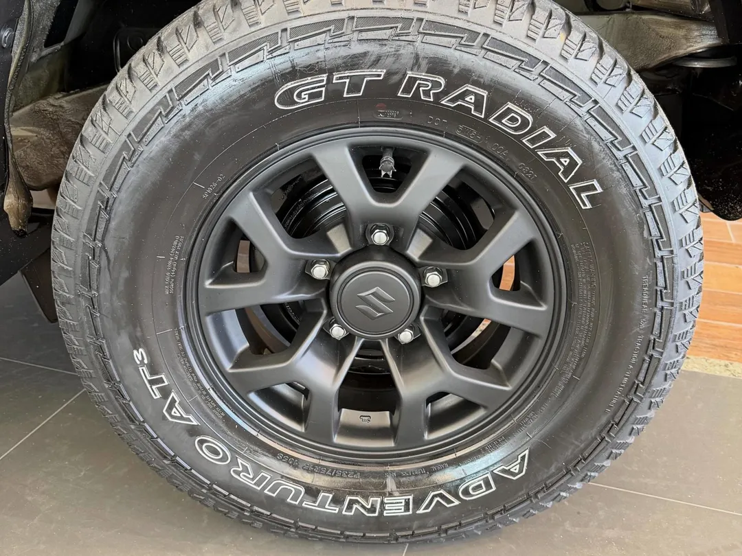 Suzuki Jimny Sierra 2023, foto 7 de 7