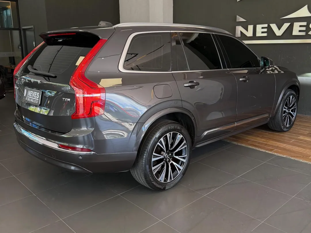 Volvo XC90 2025, foto 2 de 7